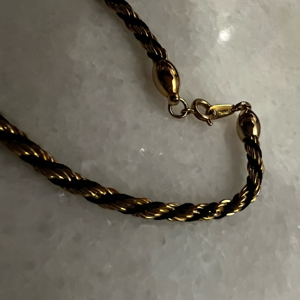 Trifari Gold & Black Twisted Thin Rope Chain Necklace - Picture 7 of 9
